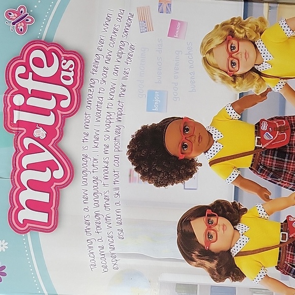MY LIFE AS A FOREIGN POSEABLE LANGUAGE TUTOR DOLL IN BOX - Picture 6 of 9